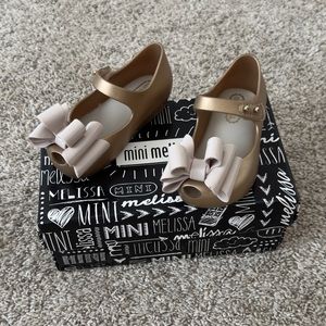 Mini Melissa Ultragirl gold toddler girl shoes sandals size 6